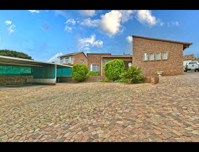 3 BEDROOM HOUSE FOR SALE IN WINCHESTER